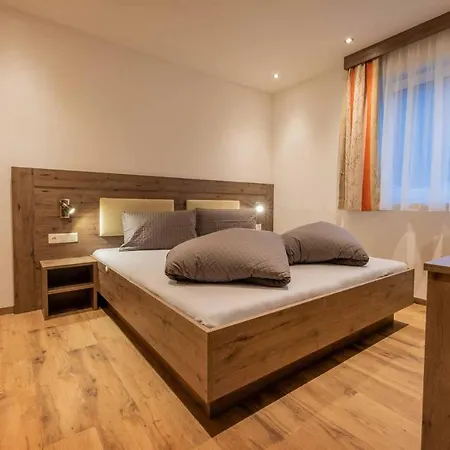 Gipfelblick Neustift im Stubaital